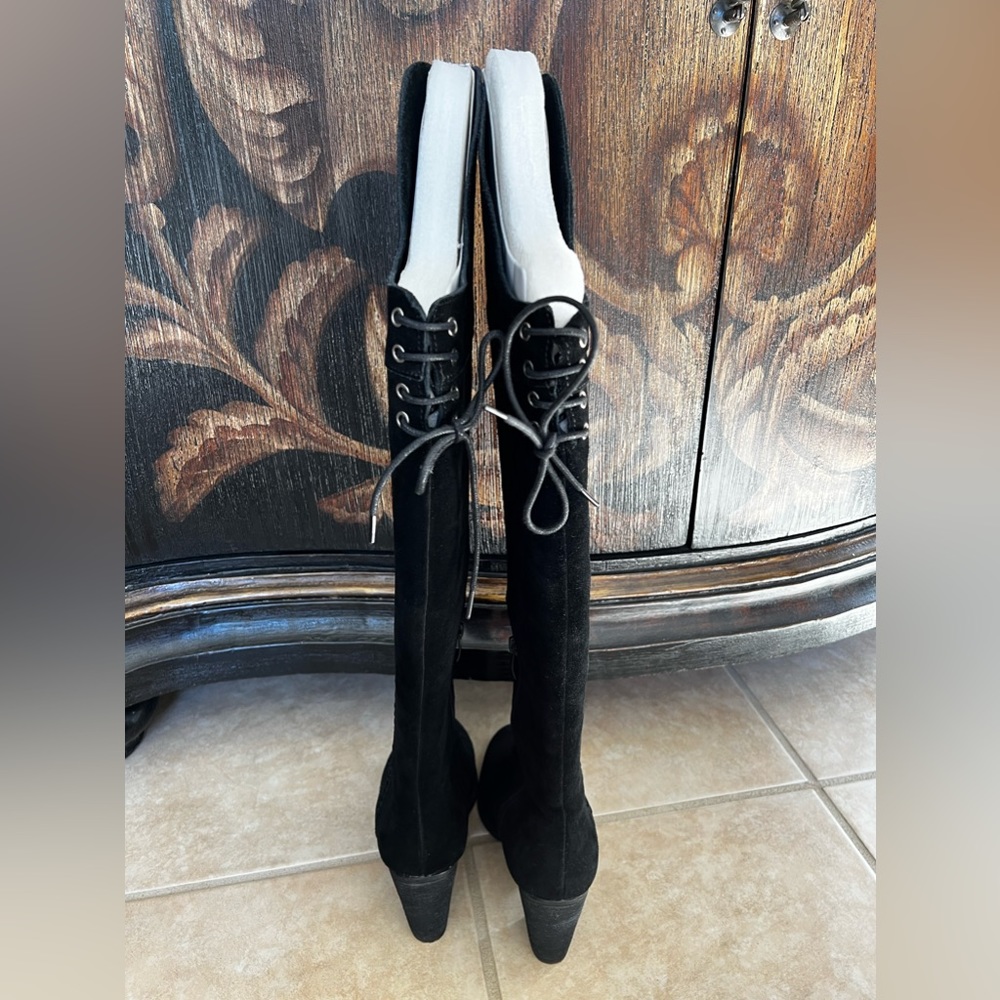 Sbicca Leather Boot - Picture 4 of 7